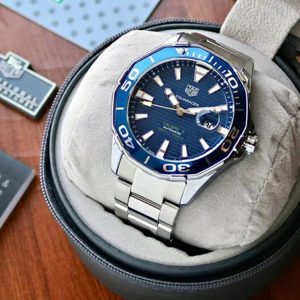 Aquaracer Diver Watch