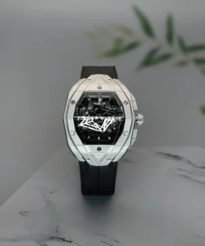 UNICO Sang Bleu Classic Watch