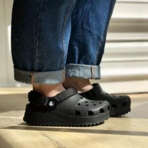 Hiker Full Black Clogs