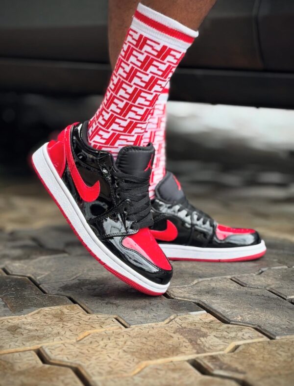 Air Jordan 1 Patent Black Sneakers