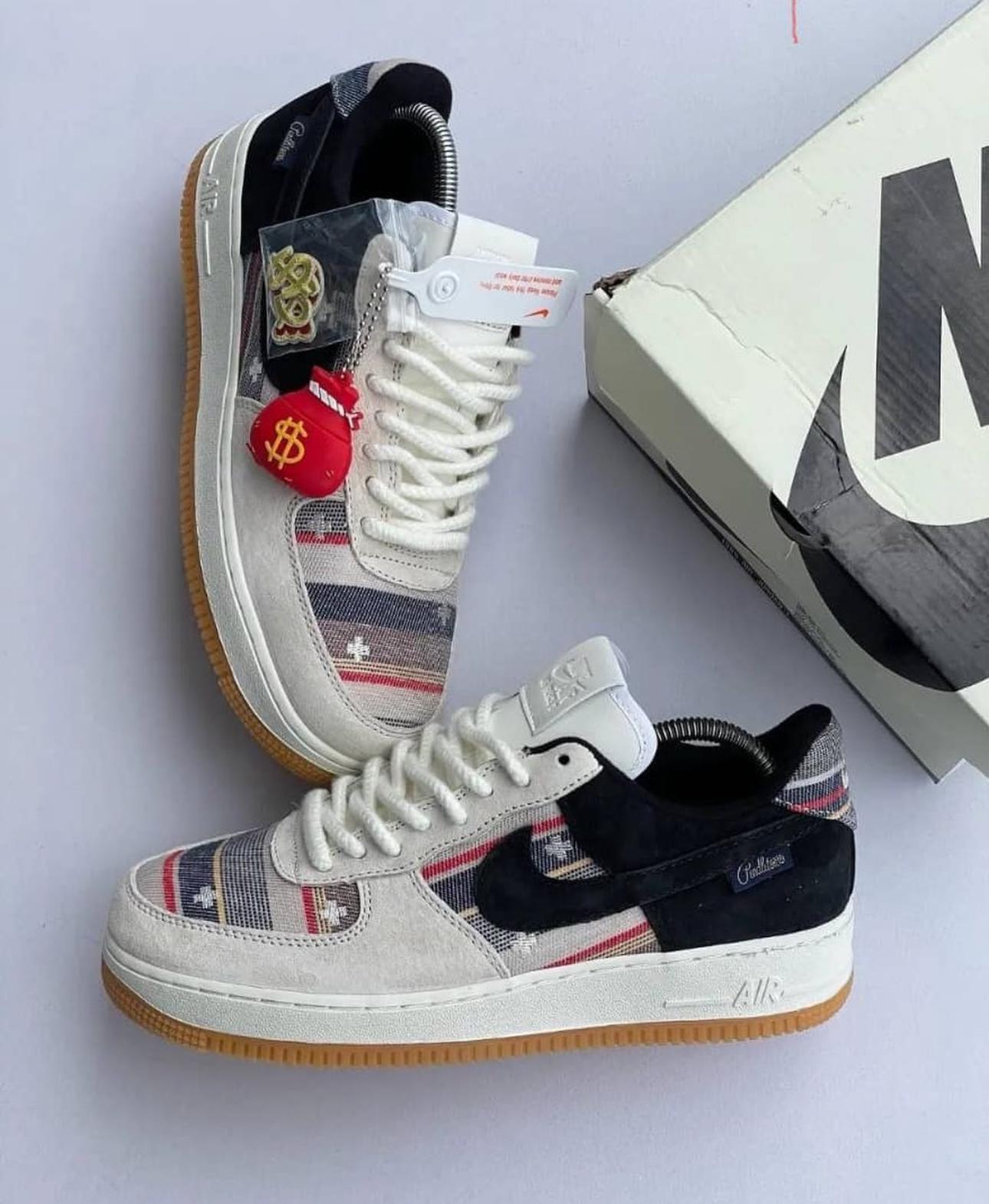 Airforce 1 Dollar Sneakers Airforce 1 Dollar Sneakers