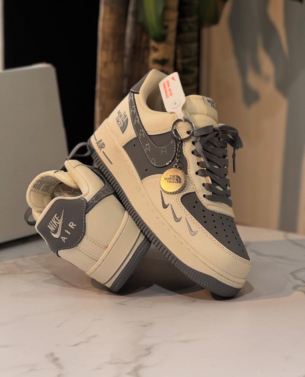 Airforce 1 North Face Airforce 1 North Face