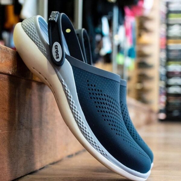 LiteRide 360 Navy Clogs
