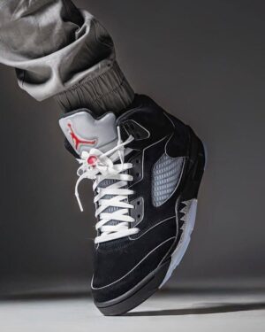 Retro 5 Metallic Silver