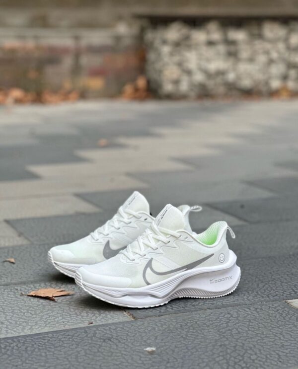 Zoom X Smile White Running Shoes