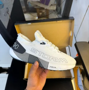 Under Armour Hovr Storm White